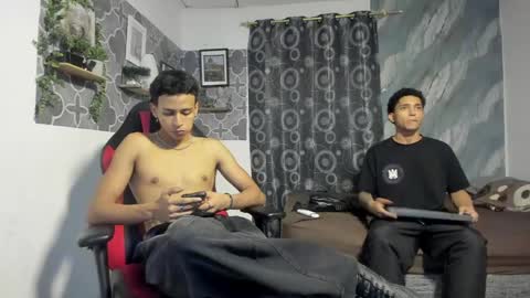 brandom_brook online show from April 2026 04:54:01 AM