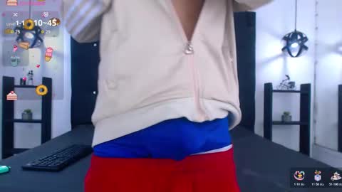 Snapshot of brandon_harrys chatting on December 2025 05:31:02 PM BRandon Harrys online show from December 2025 05:31:02 PM