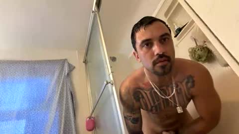 Snapshot of brandonayefoo chatting on February 2026 05:27:02 PM brandonayefoo online show from February 2026 05:27:02 PM