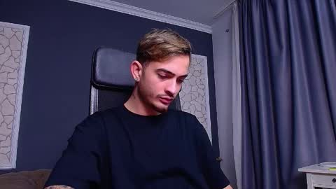 Snapshot of brandontatex chatting on November 2025 06:56:02 AM BrandonTateX online show from November 2025 06:56:02 AM