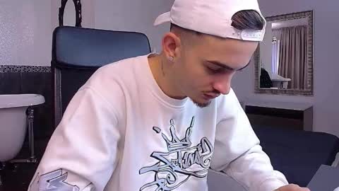 Snapshot of brandontatex chatting on November 2025 08:13:02 AM BrandonTateX online show from November 2025 08:13:02 AM