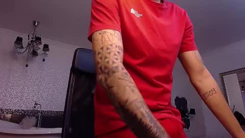 Snapshot of brandontatex chatting on November 2025 11:57:02 AM BrandonTateX online show from November 2025 11:57:02 AM