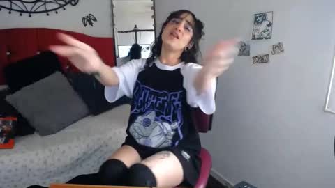 Snapshot of brandy_angell chatting on December 2024 07:28:01 PM brandy_angell online show from December 2024 07:28:01 PM