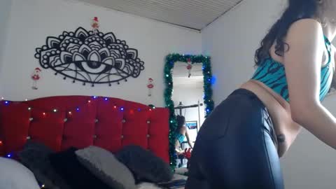 Snapshot of brandy_angell chatting on December 2024 06:42:02 PM brandy_angell online show from December 2024 06:42:02 PM