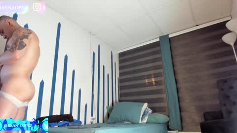 Snapshot of branfonhot chatting on December 2024 04:32:02 AM Instagram twitter BRAN LOPEZ online show from December 2024 04:32:02 AM