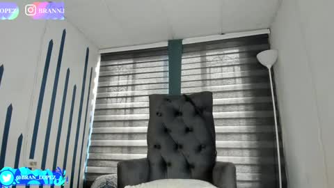 Snapshot of branfonhot chatting on December 2024 02:10:02 PM Instagram twitter BRAN LOPEZ online show from December 2024 02:10:02 PM