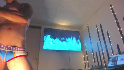 Snapshot of branfonhot chatting on September 2025 05:33:02 AM Instagram twitter BRAN LOPEZ online show from September 2025 05:33:02 AM