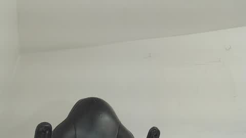 Snapshot of brant_garcia chatting on April 2026 07:07:02 PM Brant Garcia online show from April 2026 07:07:02 PM