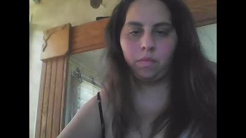 Snapshot of bratbrat23 chatting on March 2025 06:33:01 PM Bay online show from March 2025 06:33:01 PM