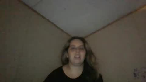 Snapshot of bratbrat23 chatting on December 2025 01:33:02 AM Bay online show from December 2025 01:33:02 AM