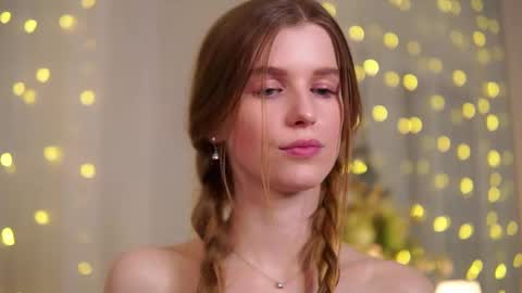 Snapshot of brave_journey chatting on March 2025 10:38:02 PM Eli online show from March 2025 10:38:02 PM