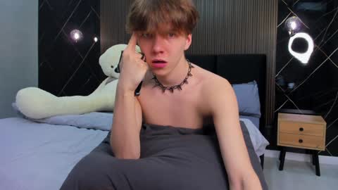 Snapshot of braxiboy chatting on January 2025 06:46:01 PM Brax online show from January 2025 06:46:01 PM