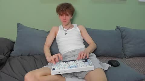 Snapshot of braxiboy chatting on March 2025 02:01:02 PM Brax online show from March 2025 02:01:02 PM