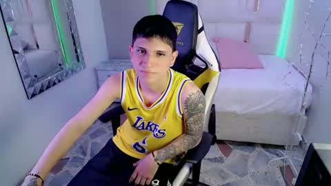 Snapshot of brayan_lopezz chatting on January 2025 04:37:02 PM BRAYAN online show from January 2025 04:37:02 PM