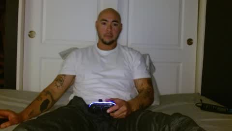 Snapshot of breadcrumbsss chatting on March 2026 05:02:02 AM Breadcrumbsss online show from March 2026 05:02:02 AM