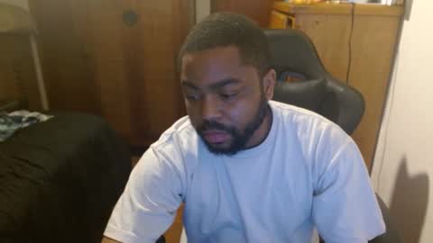 Breadw1nnah online show from January 2025 01:26:01 AM