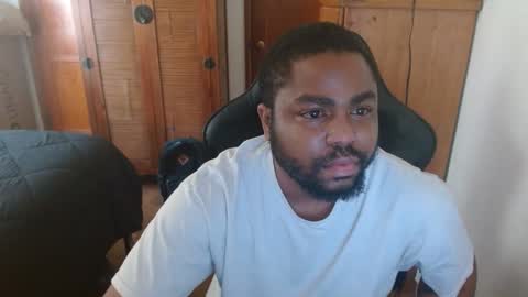 Breadw1nnah online show from January 2025 10:37:02 PM