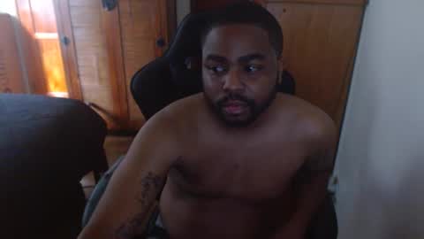 Breadw1nnah online show from September 2025 04:21:01 PM