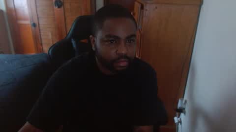 Breadw1nnah online show from September 2025 03:27:02 PM