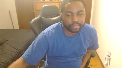 Breadw1nnah online show from October 2025 03:20:01 AM