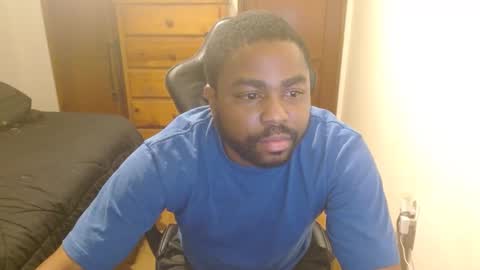 Breadw1nnah online show from October 2025 05:15:01 AM