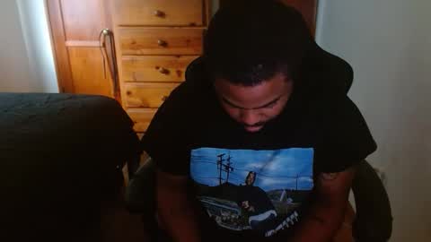 Breadw1nnah online show from November 2025 03:11:01 PM