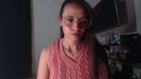 Snapshot of breakfastwithtiffanys chatting on November 2025 01:52:01 AM breakfastwithtiffanys online show from November 2025 01:52:01 AM