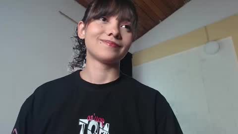 Snapshot of breakfastwithtiffanys chatting on November 2025 03:49:01 PM breakfastwithtiffanys online show from November 2025 03:49:01 PM