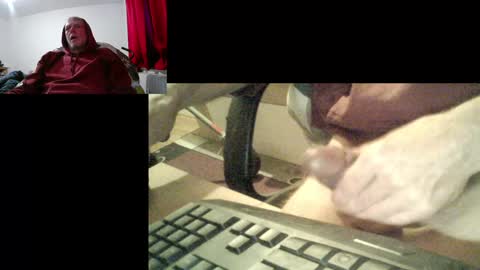 Snapshot of bremer64 chatting on January 2025 11:07:01 AM bremer64 online show from January 2025 11:07:01 AM