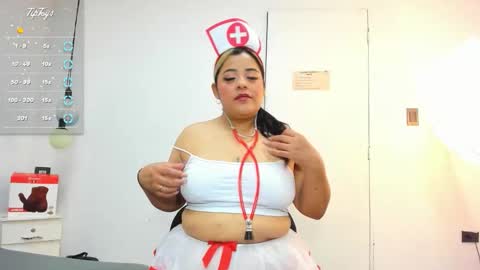 Snapshot of brenda_maz chatting on November 2025 09:34:01 AM Brenda online show from November 2025 09:34:01 AM