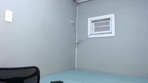 Brenda with a huge suckable cock you will love online show from December 2024 06:22:02 AM