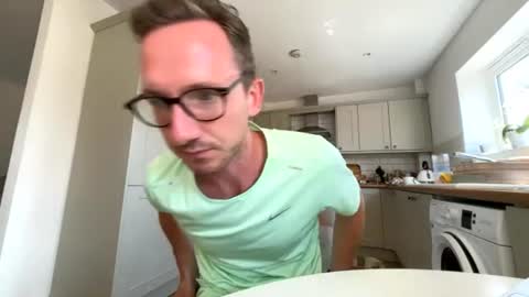 brettbigdee online show from July 2026 12:20:02 PM