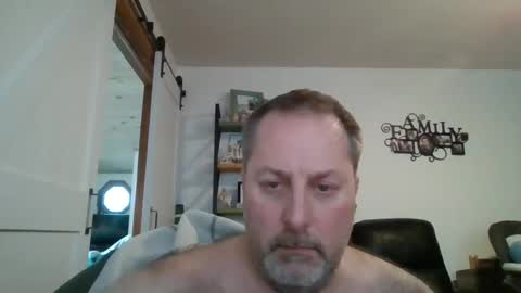 Snapshot of brettsky chatting on January 2025 09:19:01 PM hey online show from January 2025 09:19:01 PM