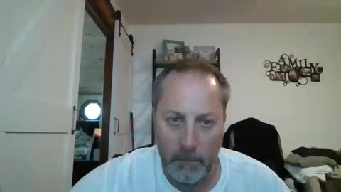 Snapshot of brettsky chatting on October 2025 07:56:01 PM hey online show from October 2025 07:56:01 PM