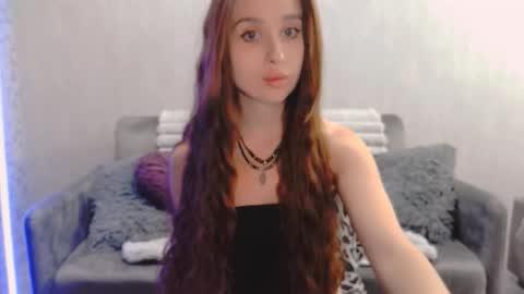 bri_fox online show from December 2025 01:40:01 PM