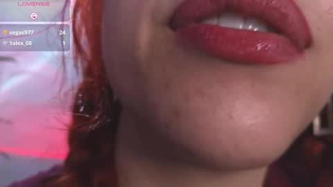 Snapshot of bri_von_dhara_ chatting on November 2025 03:18:02 PM Bri online show from November 2025 03:18:02 PM