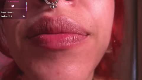 Snapshot of bri_von_dhara_ chatting on December 2025 04:34:02 PM Bri online show from December 2025 04:34:02 PM