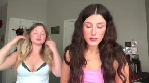 Brianna3 online show from September 2025 08:03:01 PM