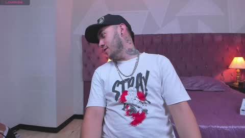 Snapshot of brian_chiki chatting on December 2024 11:13:02 PM Brian Chiki online show from December 2024 11:13:02 PM