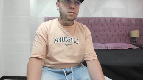 Snapshot of brian_chiki chatting on February 2025 10:32:01 PM Brian Chiki online show from February 2025 10:32:01 PM