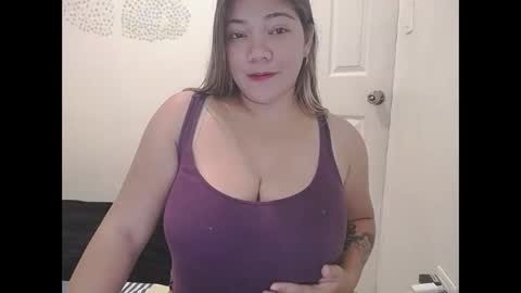 Briana online show from November 2025 01:05:02 AM