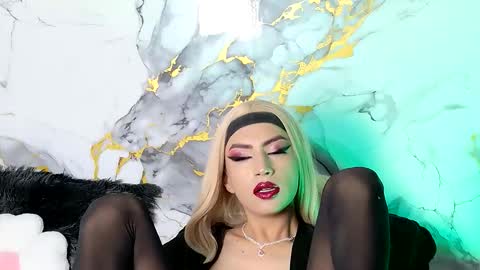 briana_white online show from June 2026 04:45:02 PM