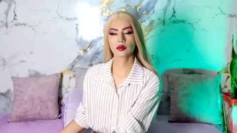 briana_white online show from July 2026 04:09:01 PM