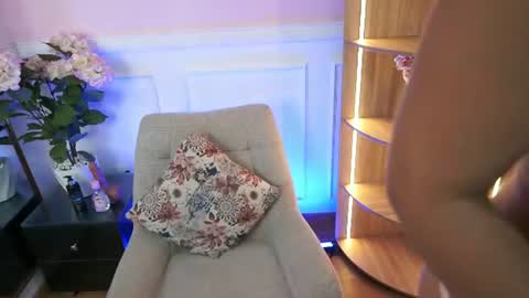 Briana Lane online show from July 2026 07:06:02 PM
