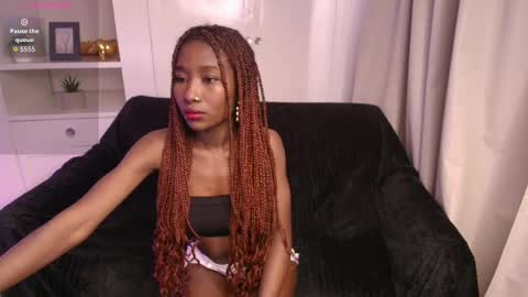 brianna_styles online show from November 2025 12:04:01 PM