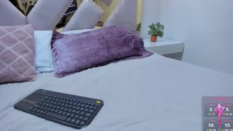 Brianna  online show from September 2025 11:58:01 AM