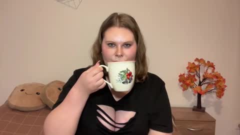 Brianna online show from November 2025 08:06:02 AM