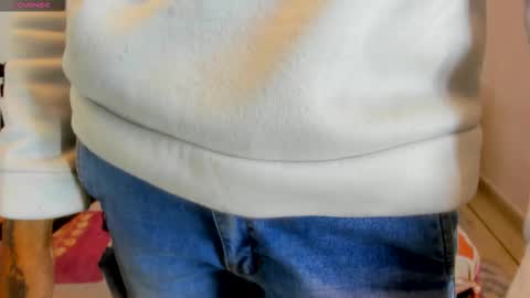 Snapshot of brianrossex chatting on November 2025 03:17:01 AM BRIANROSS online show from November 2025 03:17:01 AM