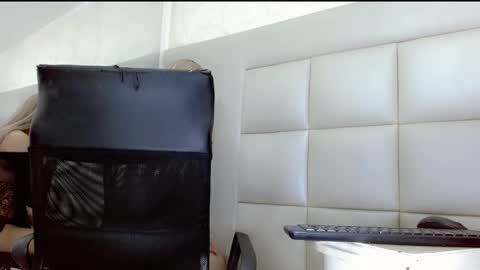 Snapshot of brianthdante chatting on December 2024 03:14:01 PM EllieMiranda online show from December 2024 03:14:01 PM
