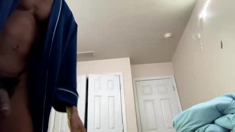 Snapshot of brick280446 chatting on February 2026 08:29:02 AM brick280446 online show from February 2026 08:29:02 AM